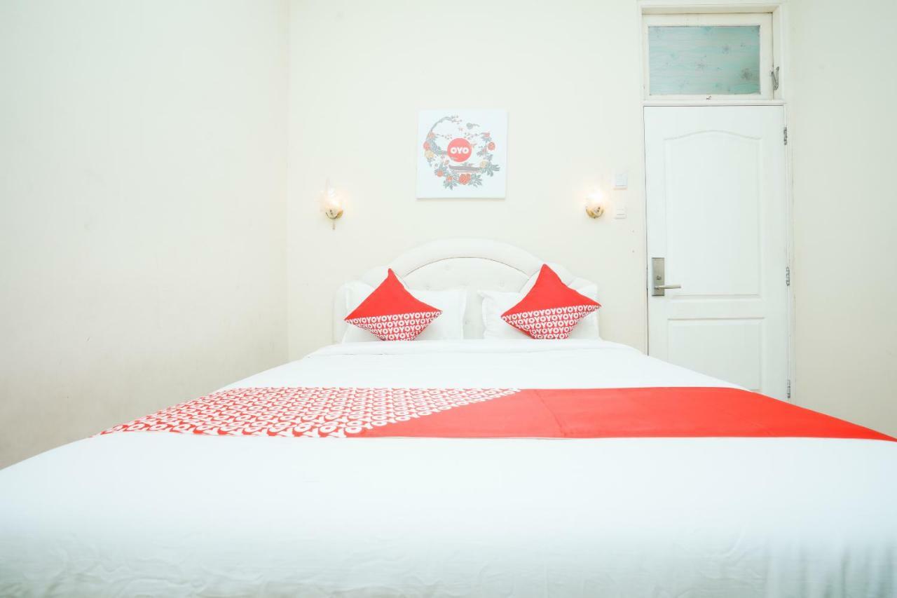 Mojokerto Classic Homestay Esterno foto